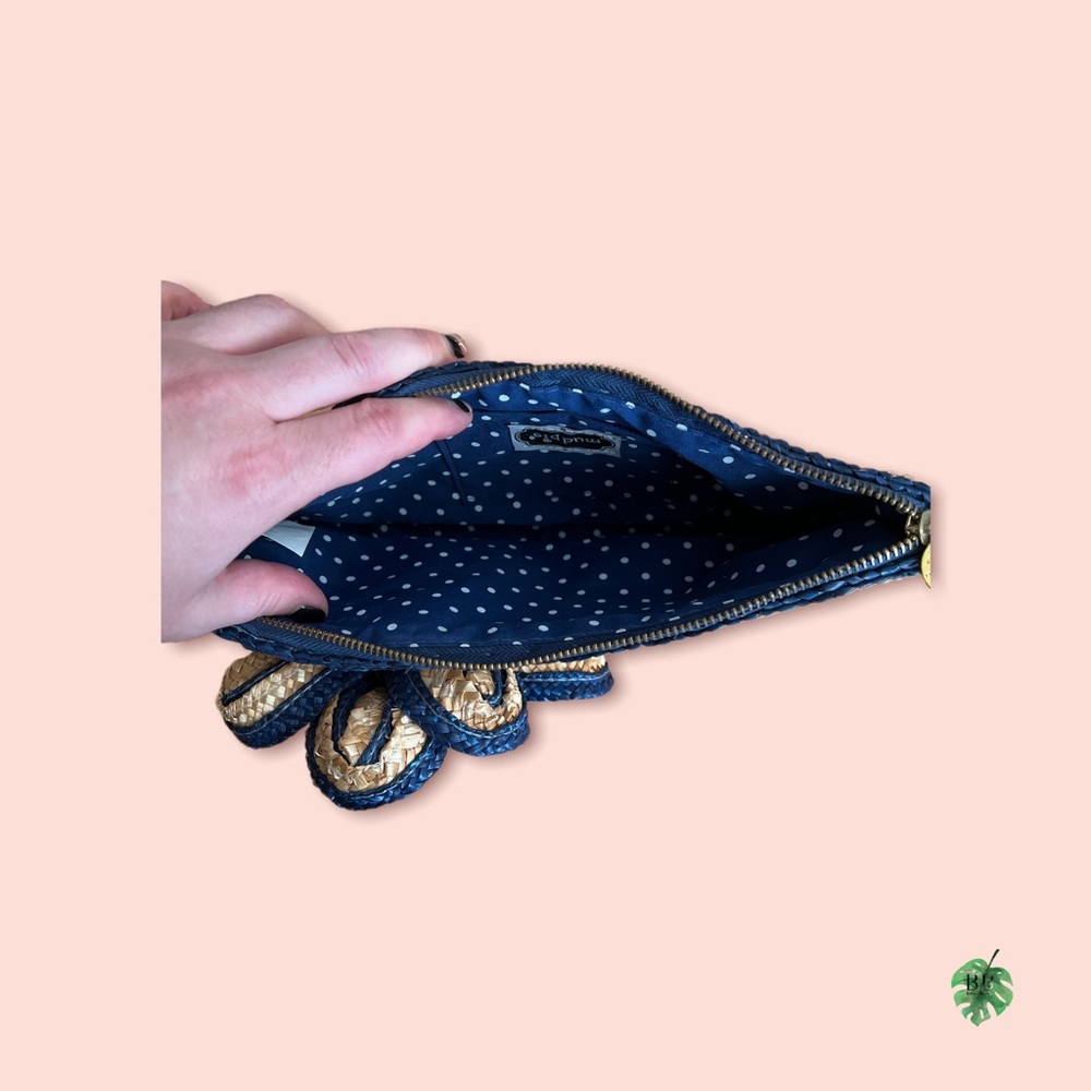 Clutch Purse - Picture 6 of 7